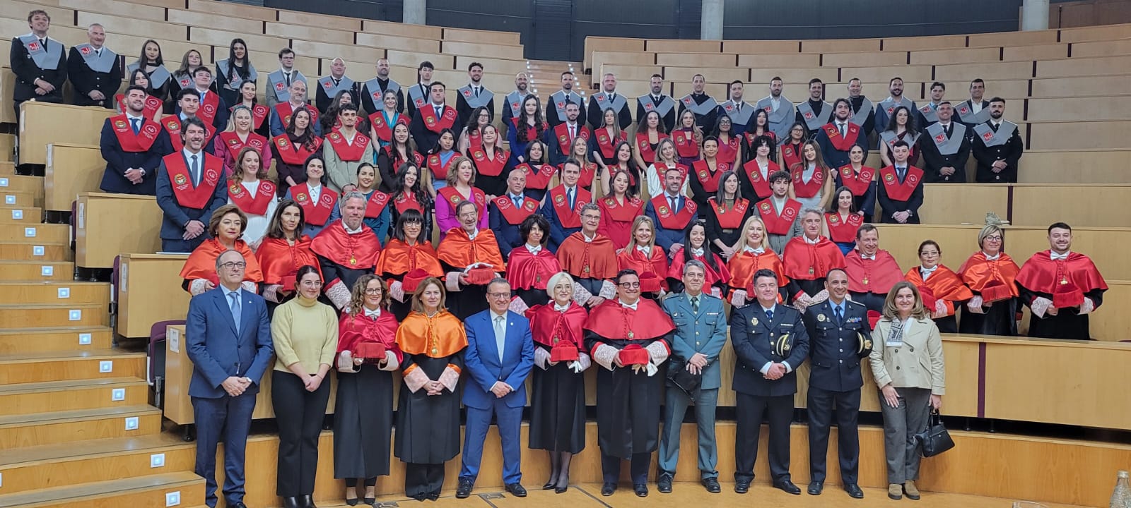 03-02-25-Graduación derecho