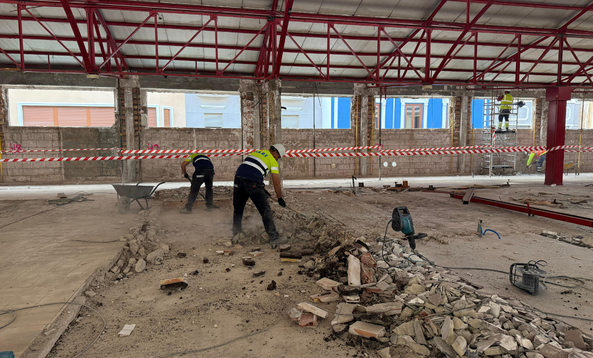 Visita-a-las-obras-del-mercado-3