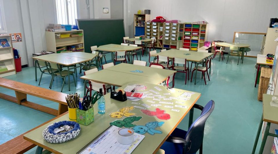 EL-PROXIMO-LUNES-9-DE-ENERO-SE-PONDRA-EN-MARCHA-EL-COLEGIO-INMACULADA-EN-LAS-NUEVAS-INSTALACIONES-PREFABRICADAS-2-e1769423985840-960x534