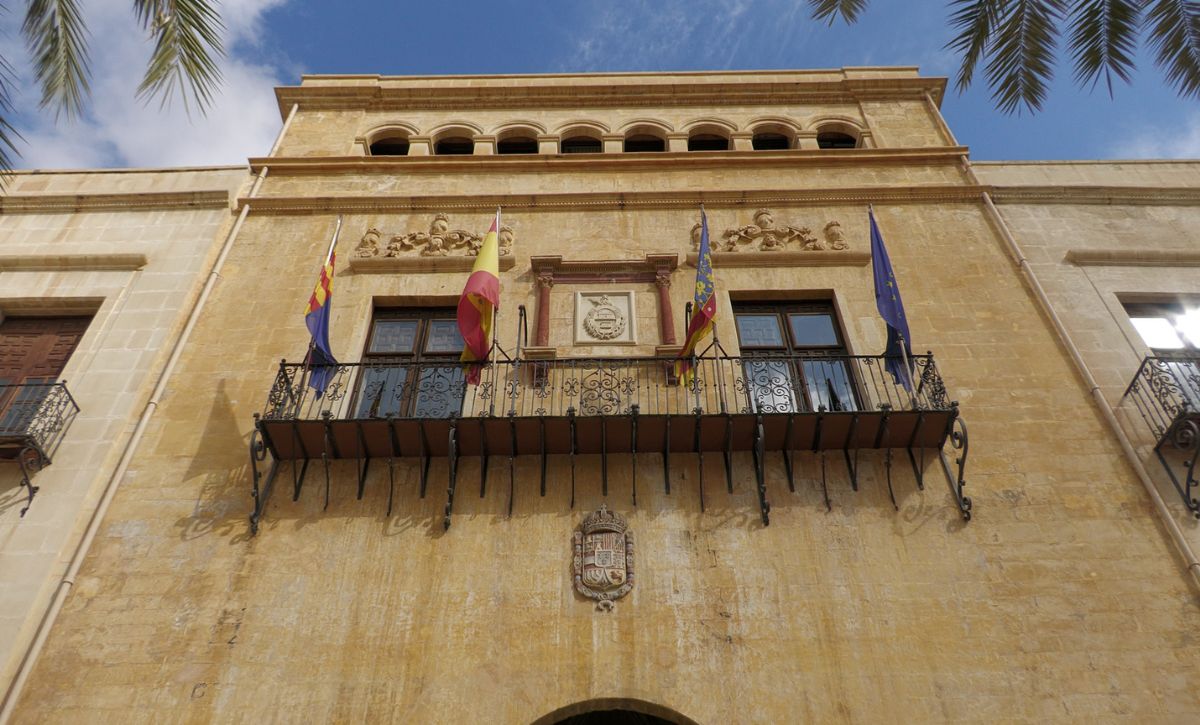 FACHADA-AYUNTAMIENTO