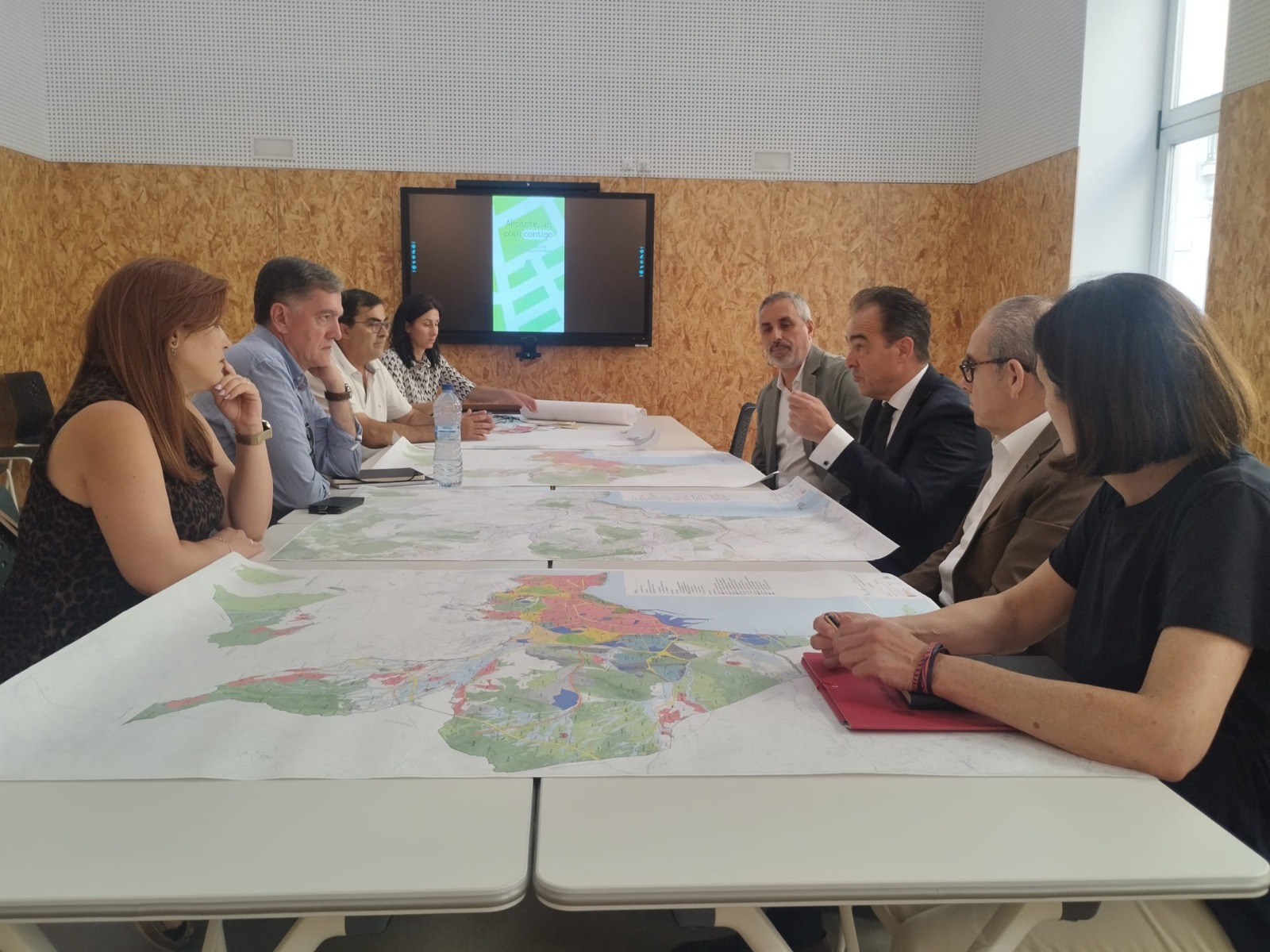 Elche-y-Alicante-impulsan-un-eje-conjunto-de-actividad-economica-estrategica-en-torno-a-la-A-79