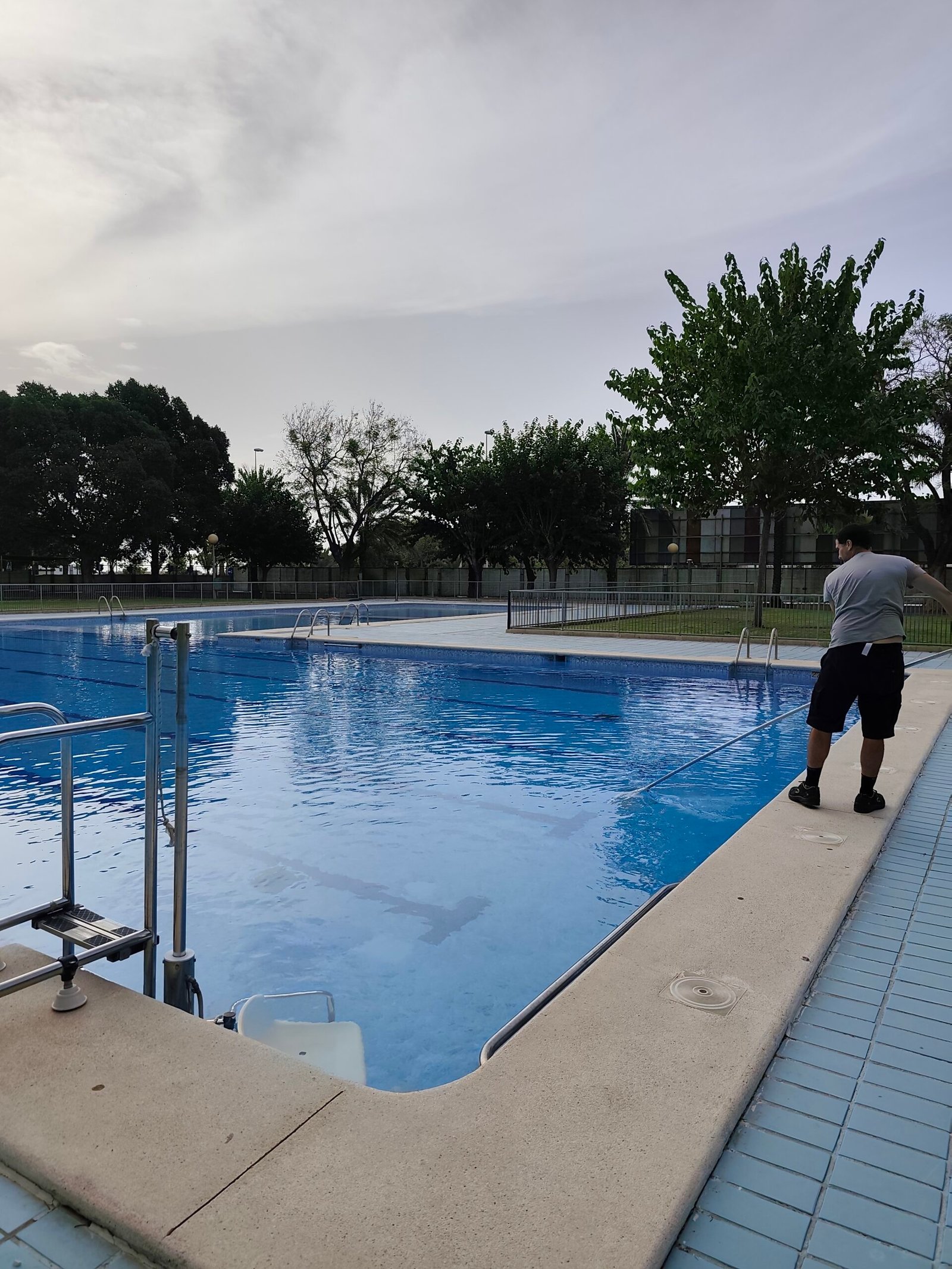 FOTO PISCINA MUNICIPAL CARRÚS