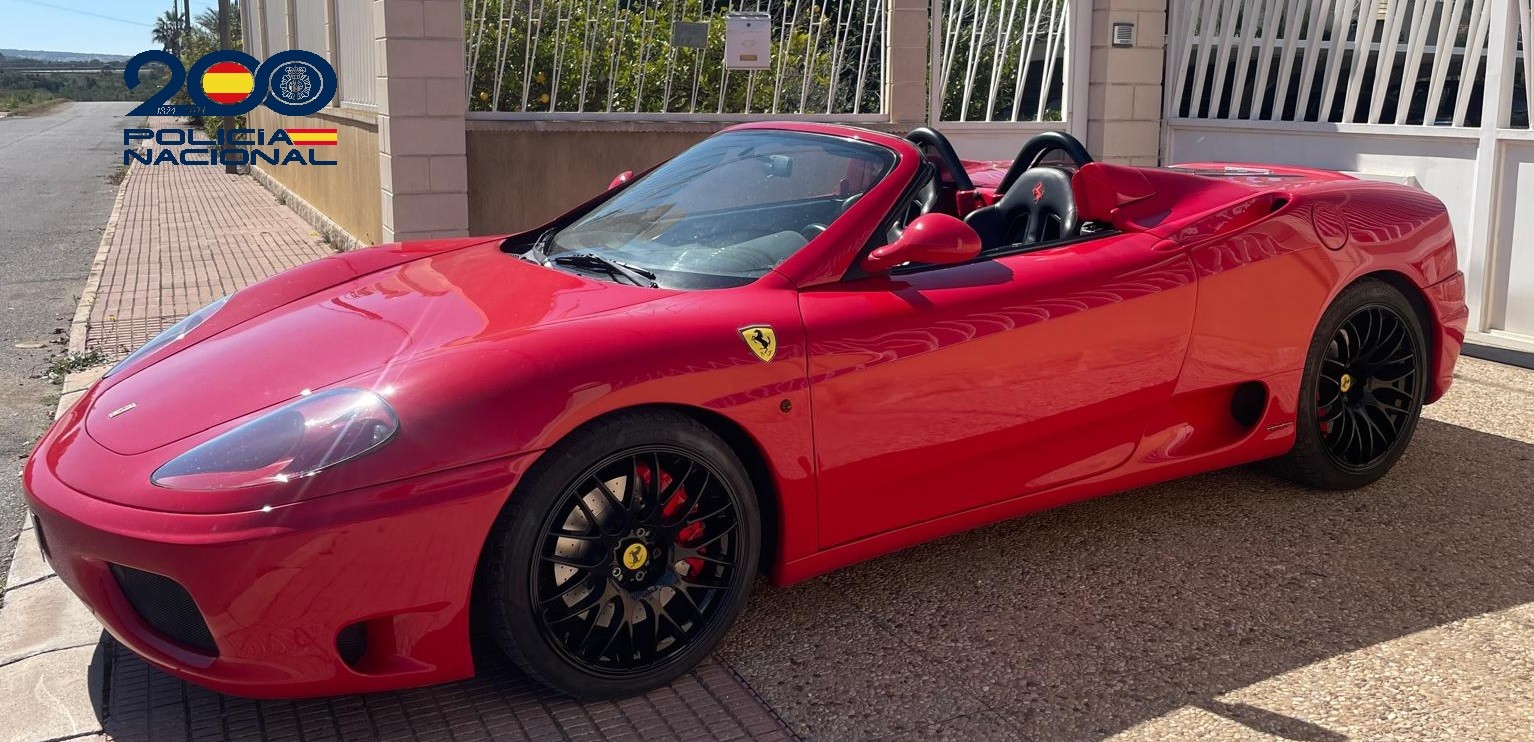 Ferrari fake 2
